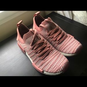 NWOT Adidas NMD R1 STLT Women’s